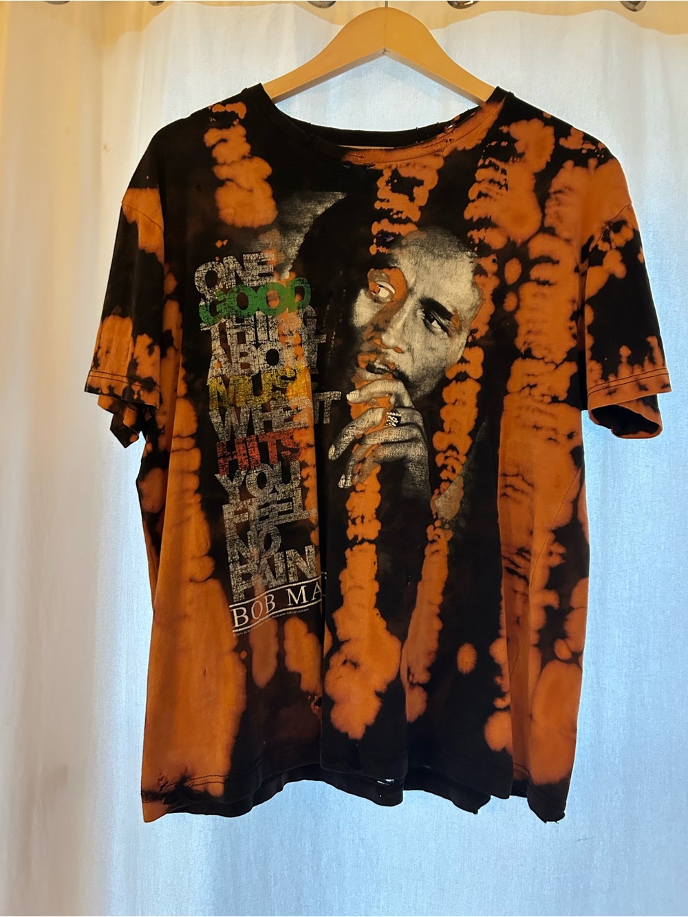 Philcos Vintage- Vibes Distressed Bob Marley Tee